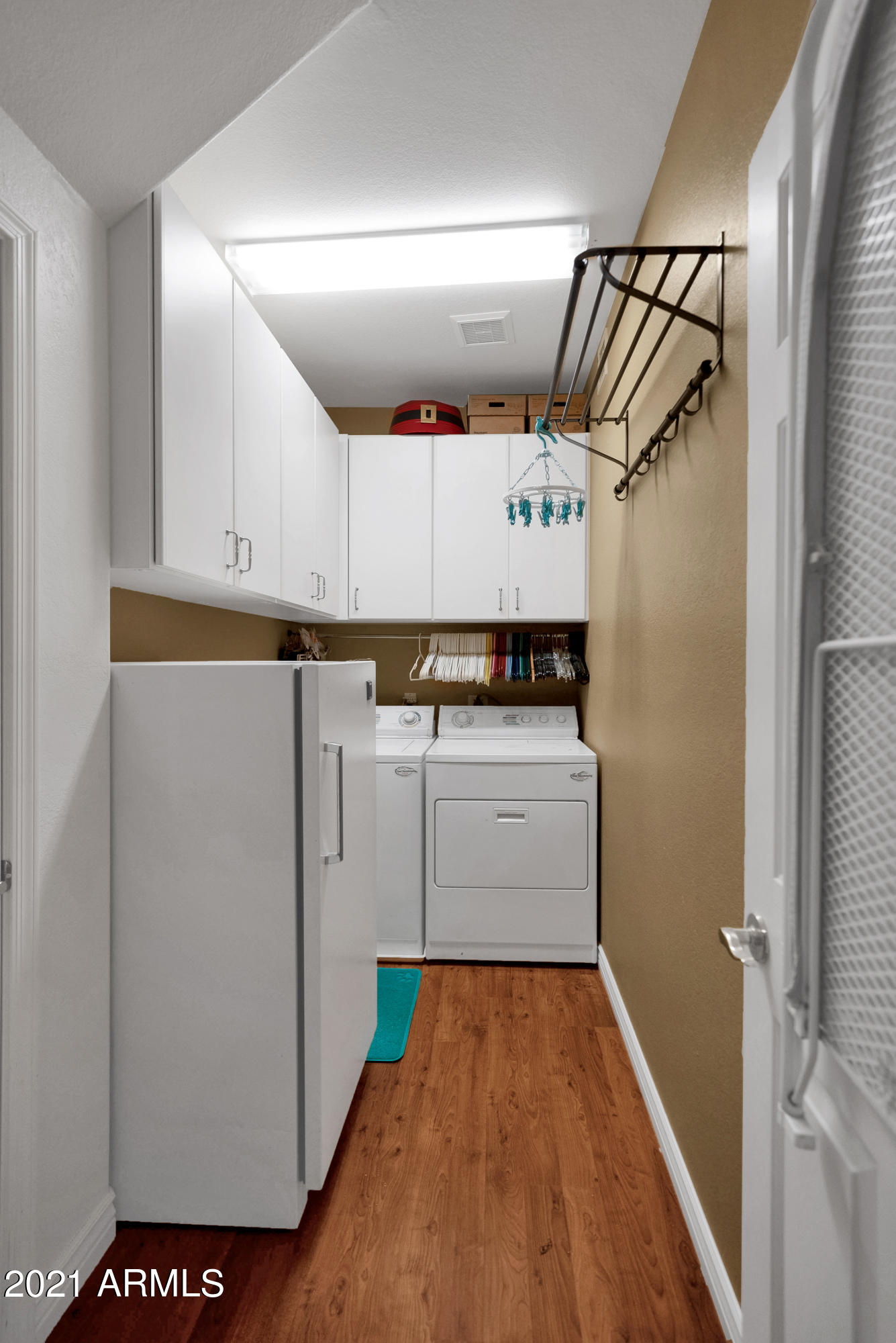 1284 North Conner Avenue Gilbert, AZ 85209 - Photo 25 of 52 Inside Laundry