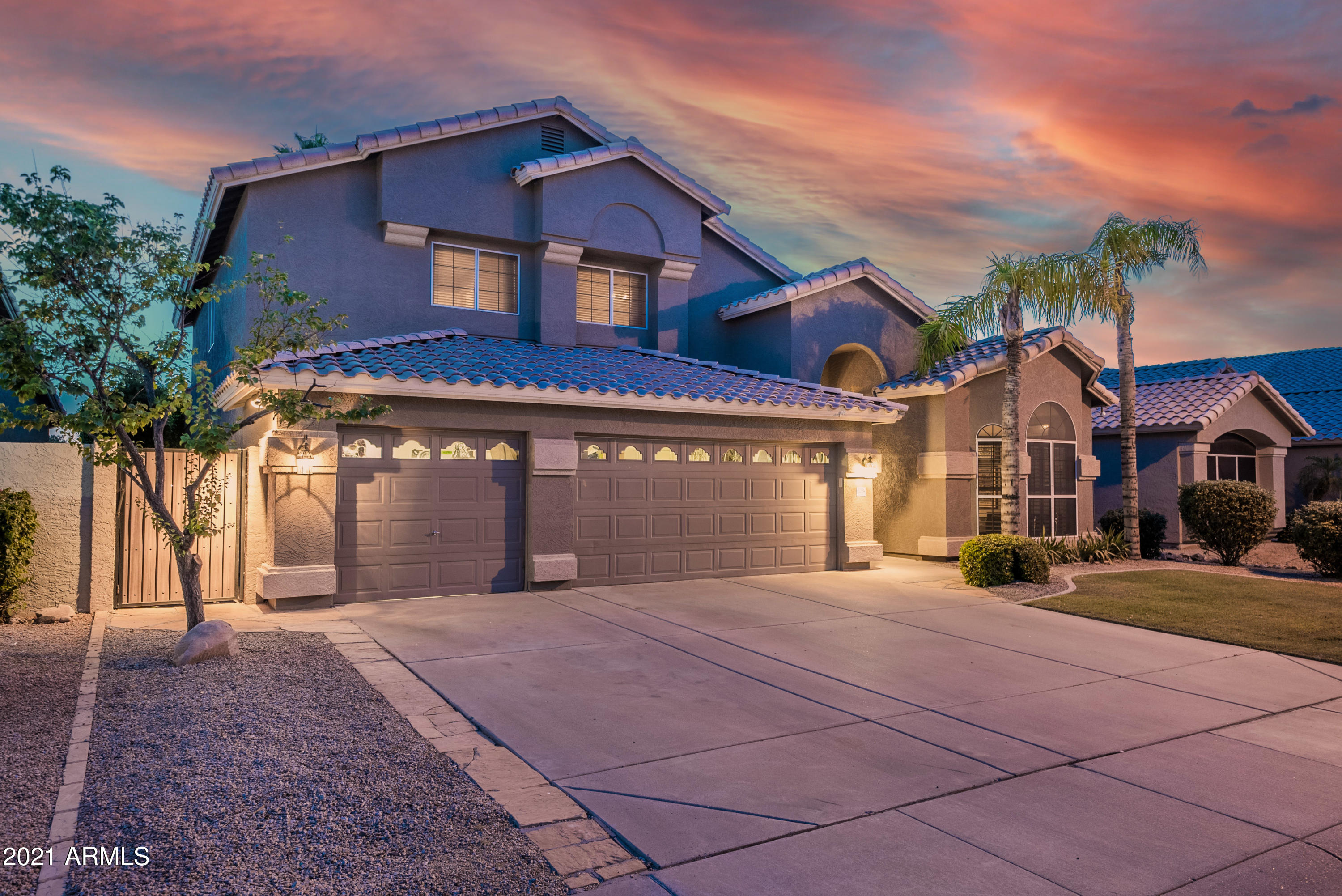 1284 North Conner Avenue Gilbert, AZ 85209 - Photo 3 of 52 Beautiful Sunsets