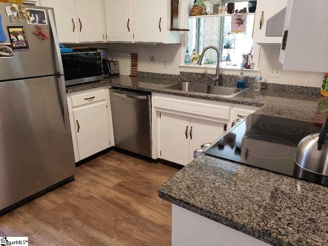 107 State Rd S-42-9652 Moore, SC 29369 - Photo 3 of 18 Gallery Image 3