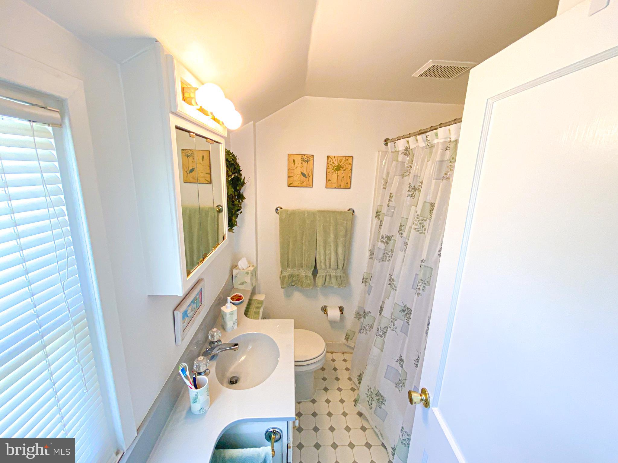 873 Springhill Road Secane, PA 19018 - Photo 26 of 36 Gallery Image 26