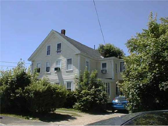 75 Maple Street Rochester, NH 03867 - Photo 1 of 1