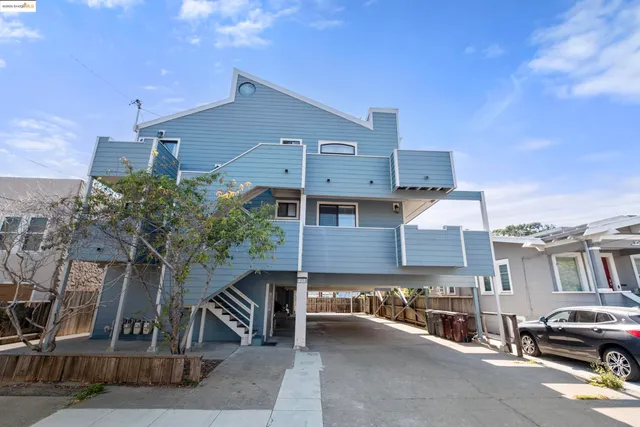 $765,000 | 1050 Kains Avenue, Unit 3, Albany, CA 94706