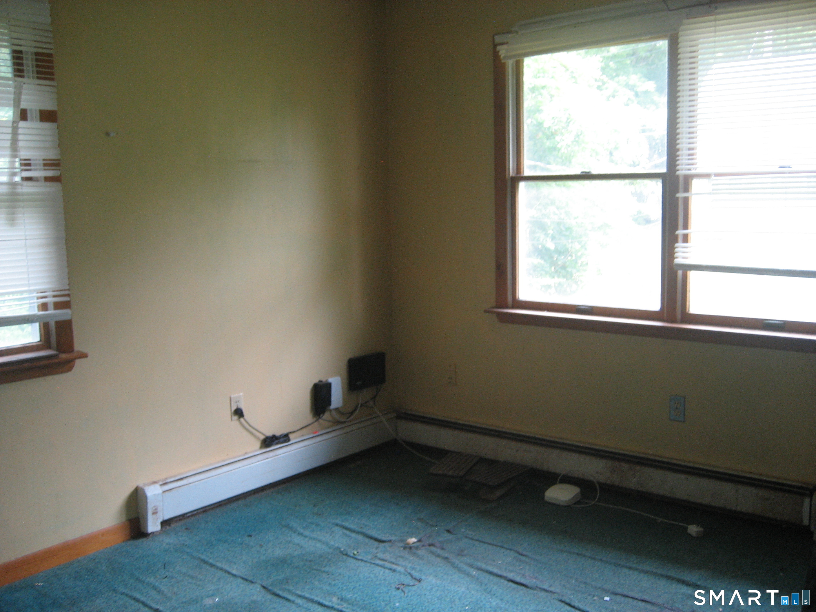 21 Daniel Street Norwich, CT 06360 - Photo 10 of 21