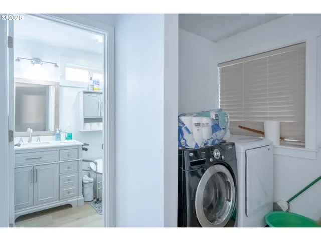 $360,000 | 2973 Surfwood Drive Northeast, Salem, OR 97305