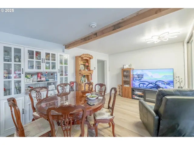 $360,000 | 2973 Surfwood Drive Northeast, Salem, OR 97305