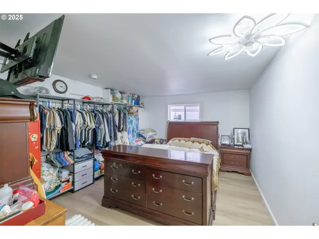 $360,000 | 2973 Surfwood Drive Northeast, Salem, OR 97305