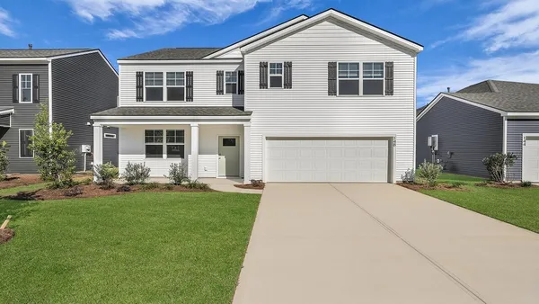 $426,460 | 801 Castle Hl Drive, Yemassee, SC 29945
