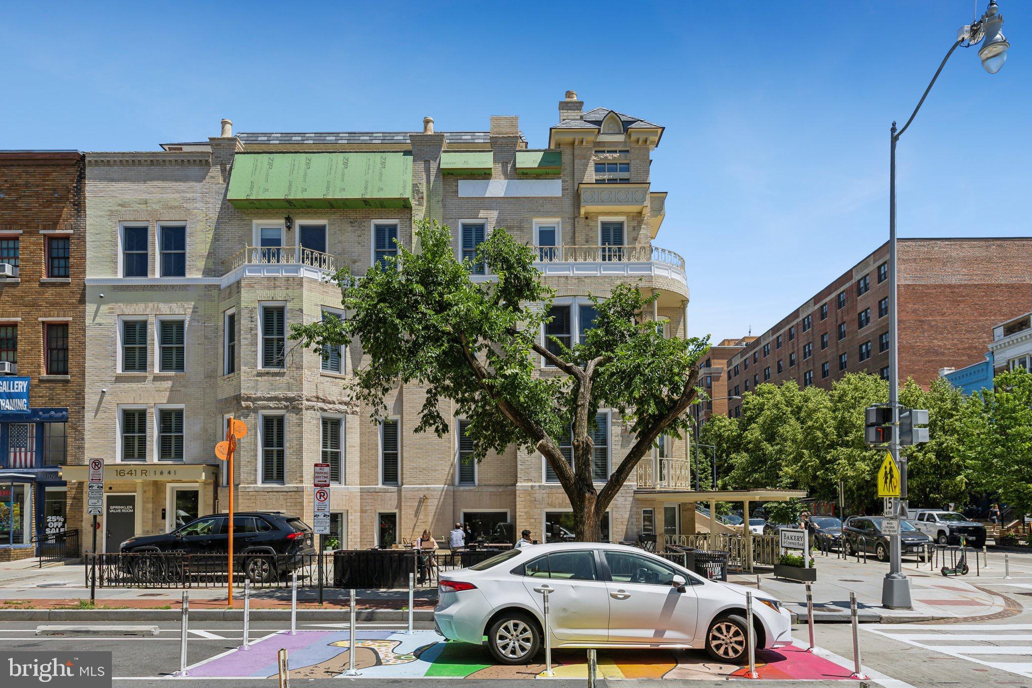 1641 R Street Northwest, Unit 203 Washington, DC 20009 - Photo 31 of 36 Beautiful Historical exterior