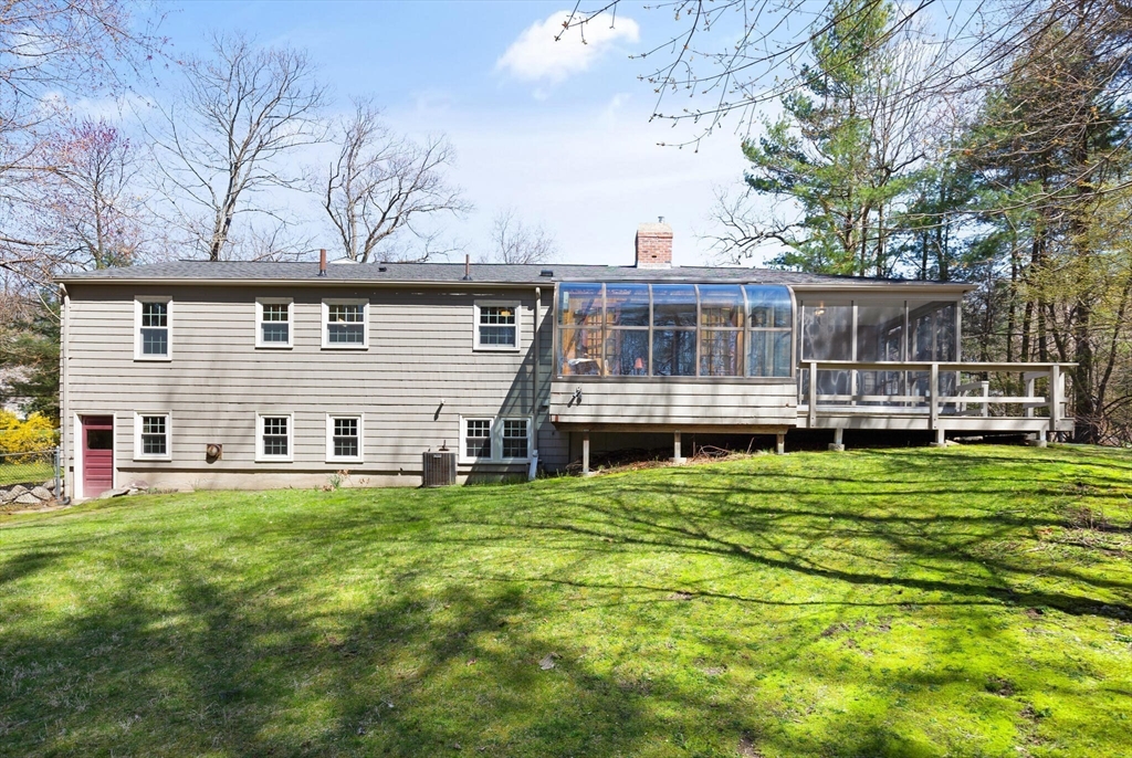 17 Galloway Road Chelmsford, MA 01824 - Photo 38 of 42 Gallery Image 38