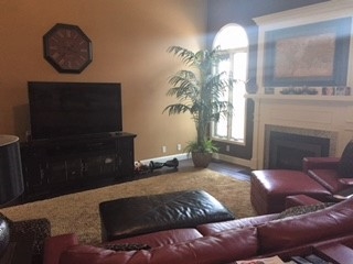 5444 Blue Ridge Drive Newburgh, IN 47630 - Photo 2 of 16 Gallery Image 2
