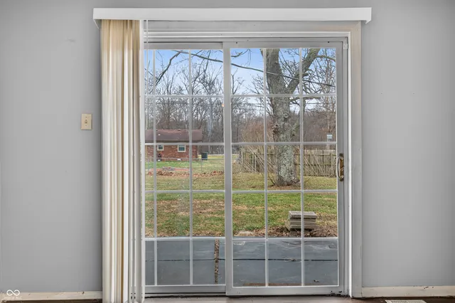 $160,000 | 8220 North Greenacres Road, Scipio, IN 47273