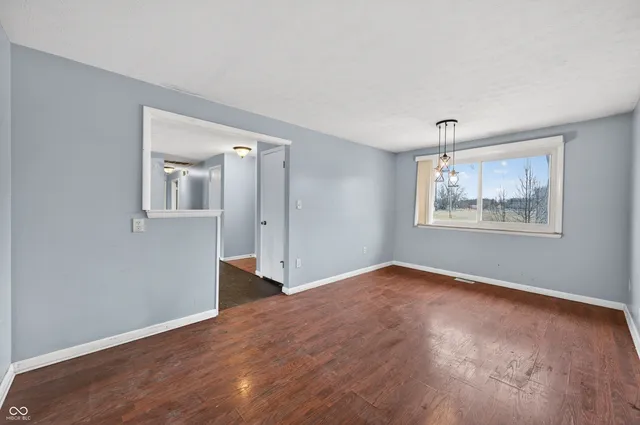 $160,000 | 8220 North Greenacres Road, Scipio, IN 47273