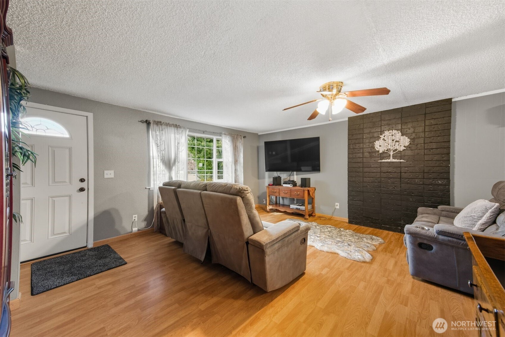 3648 Birch Terrace Court Custer, WA 98240 - Photo 3 of 28 a living room with furniture and a flat screen tv
