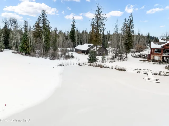 $735,000 | 586 Fairway Drive, Priest Lake, ID 83856