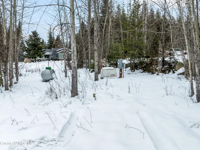 $735,000 | 586 Fairway Drive, Priest Lake, ID 83856