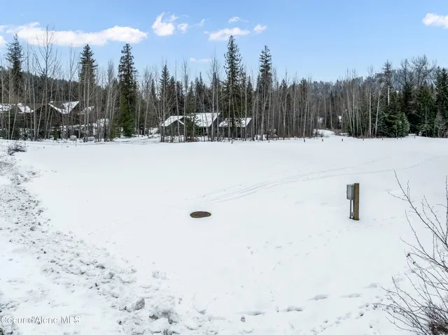 $735,000 | 586 Fairway Drive, Priest Lake, ID 83856