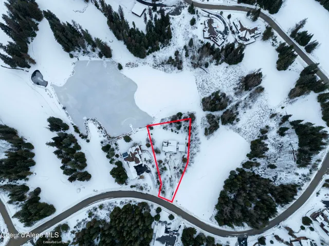 $735,000 | 586 Fairway Drive, Priest Lake, ID 83856