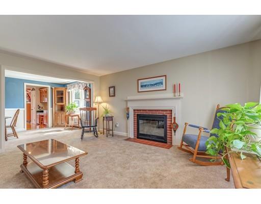 36 Beaverbrook Road Burlington, MA 01803 - Photo 4 of 30 Gallery Image 4