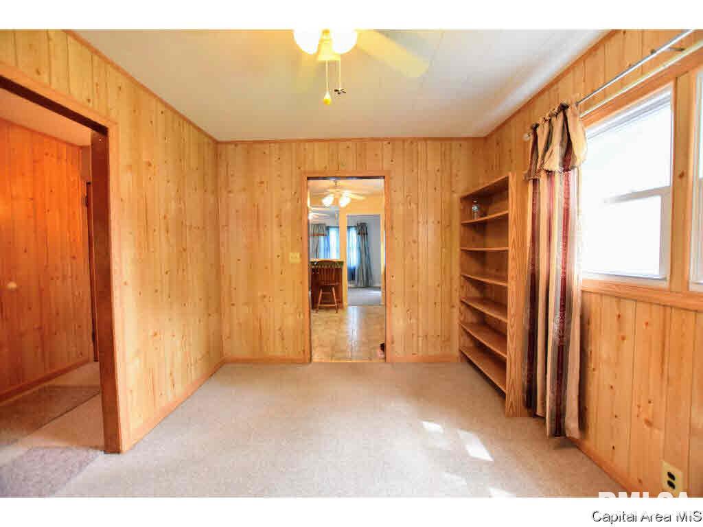 2916 East Elliott Avenue Springfield, IL 62702 - Photo 20 of 35 Gallery Image 20