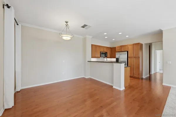 $3,300 | 11163 Catarina Lane, Unit 93, San Diego, CA 92128