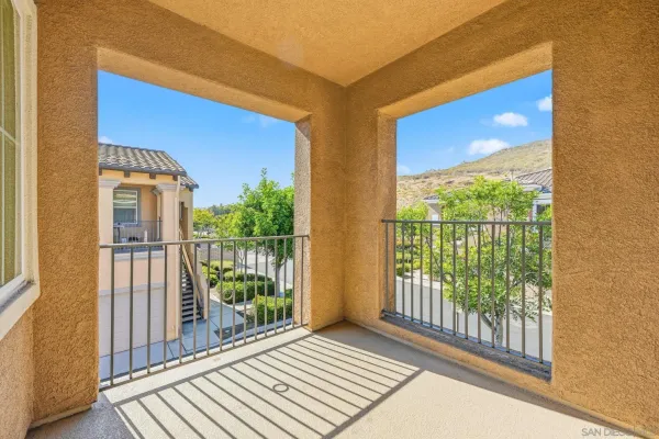 $3,300 | 11163 Catarina Lane, Unit 93, San Diego, CA 92128
