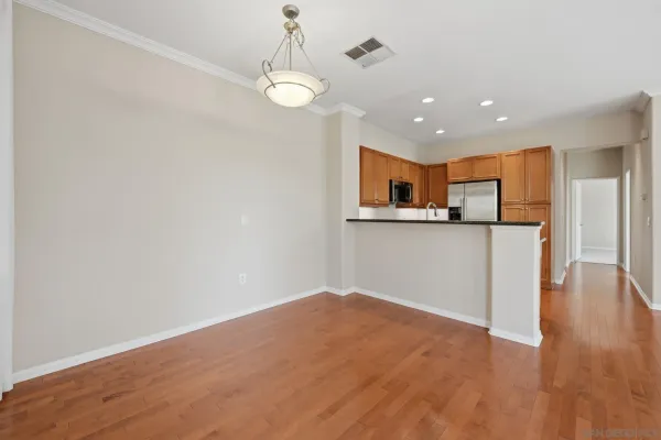 $3,300 | 11163 Catarina Lane, Unit 93, San Diego, CA 92128
