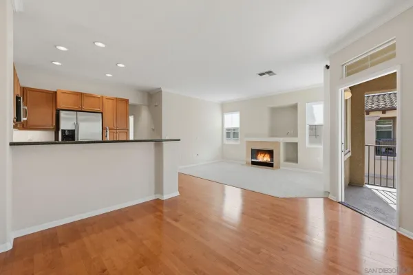 $3,300 | 11163 Catarina Lane, Unit 93, San Diego, CA 92128