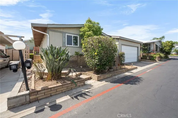$205,000 | 1550 Rimpau, Unit 65, Corona, CA 92881