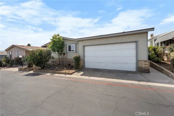 $205,000 | 1550 Rimpau, Unit 65, Corona, CA 92881