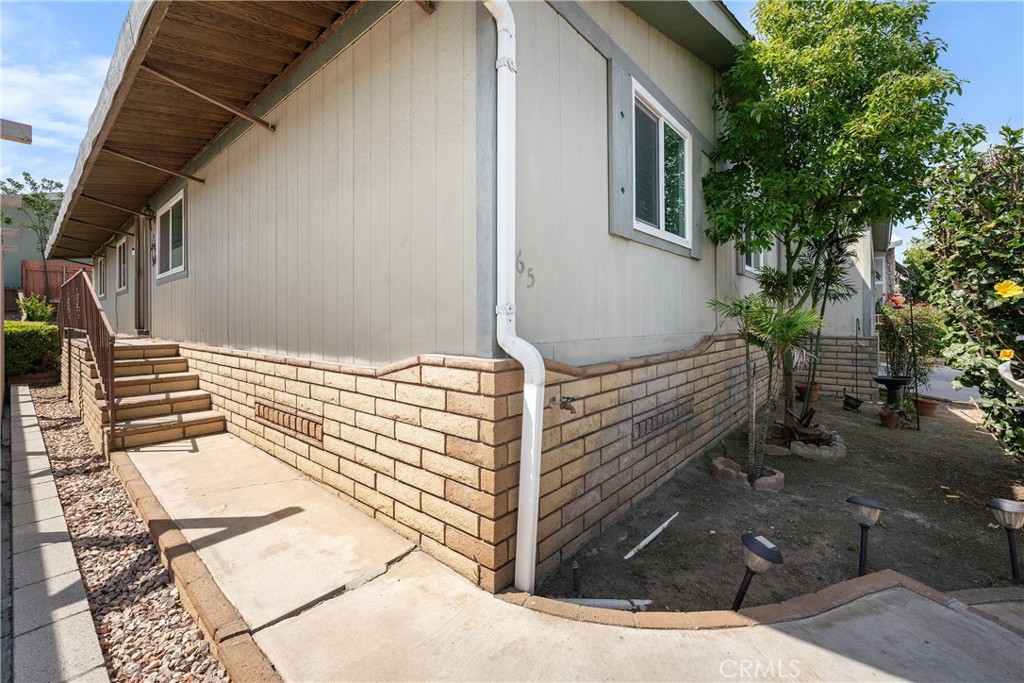 1550 Rimpau, Unit 65 Corona, CA 92881 - Photo 4 of 57