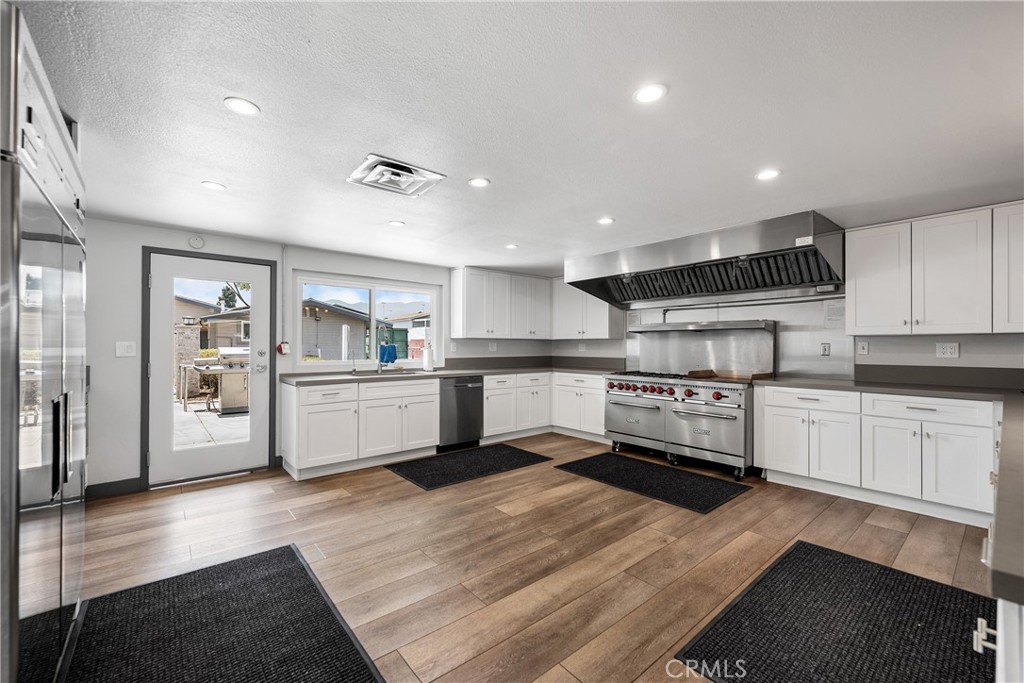 1550 Rimpau, Unit 65 Corona, CA 92881 - Photo 50 of 57