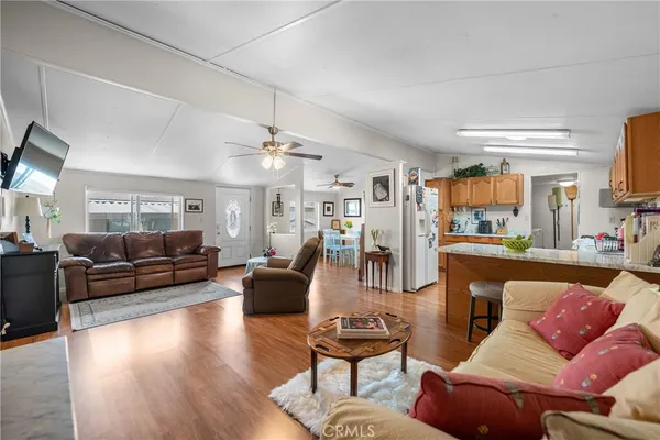 $205,000 | 1550 Rimpau, Unit 65, Corona, CA 92881