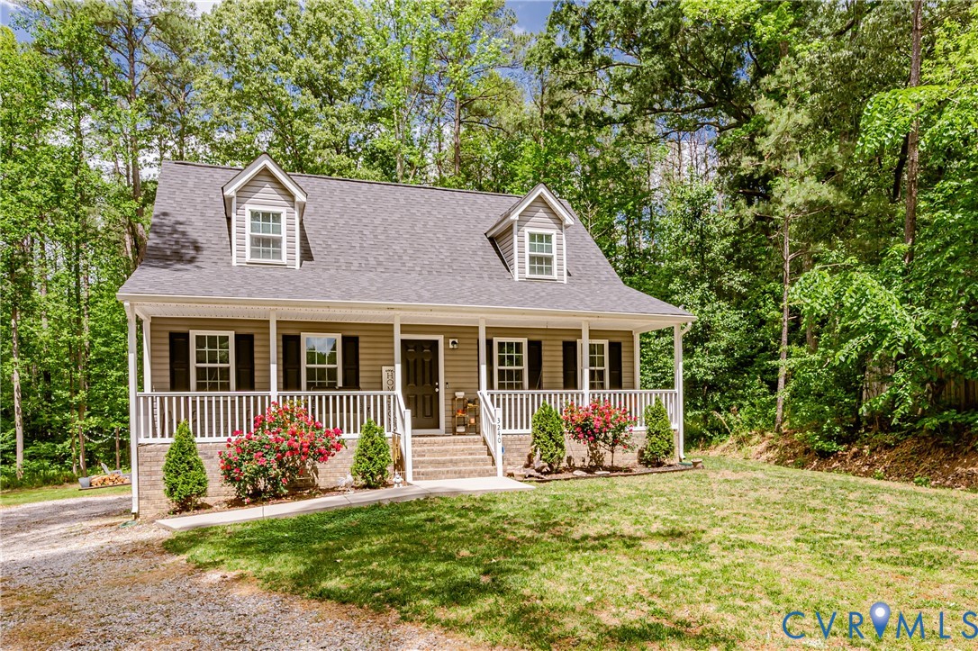 3240 Fielding Road Chester, VA 23831 - Photo 1 of 34 Gallery Image 1