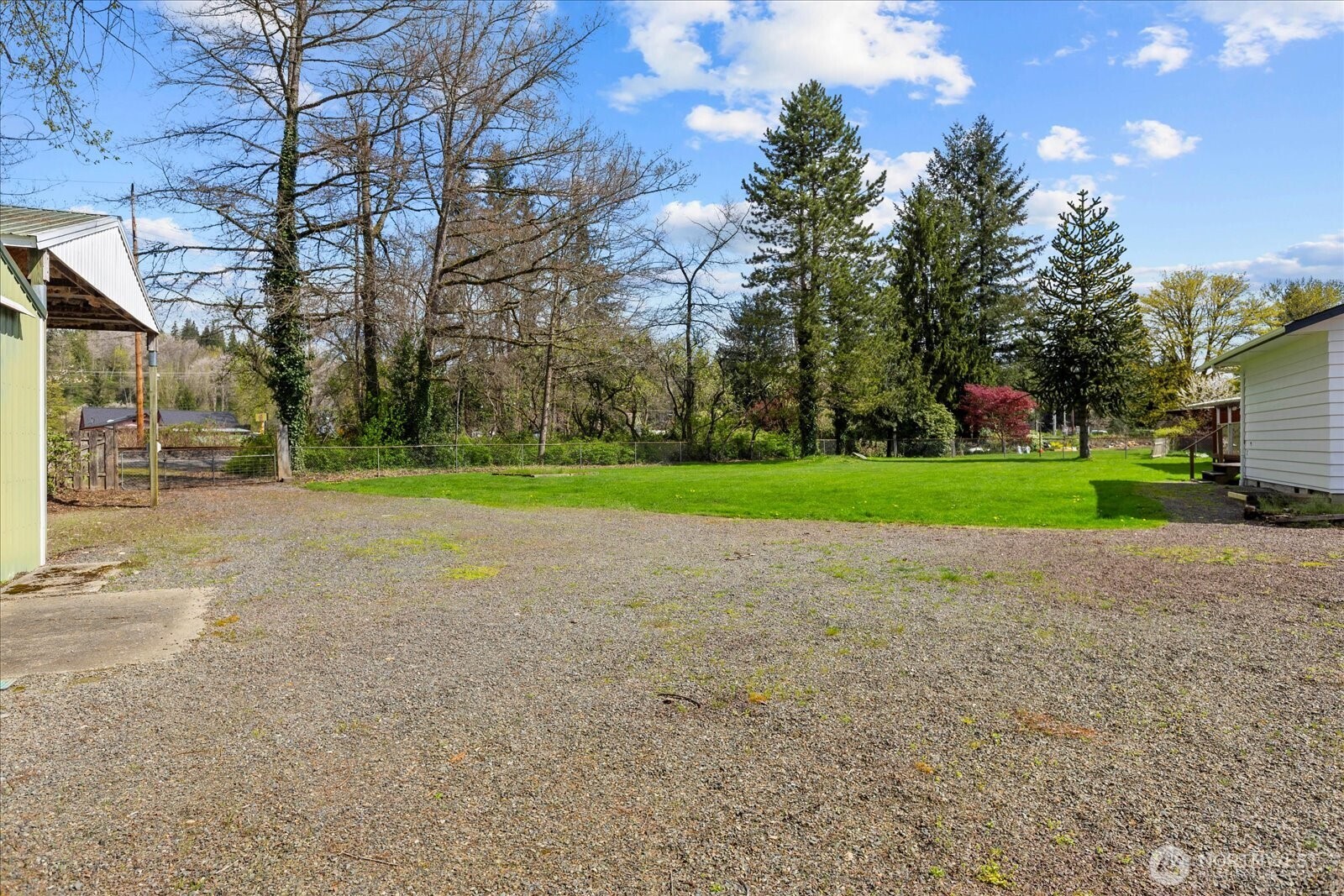 907 Dyer Road Sultan, WA 98294 - Photo 31 of 39