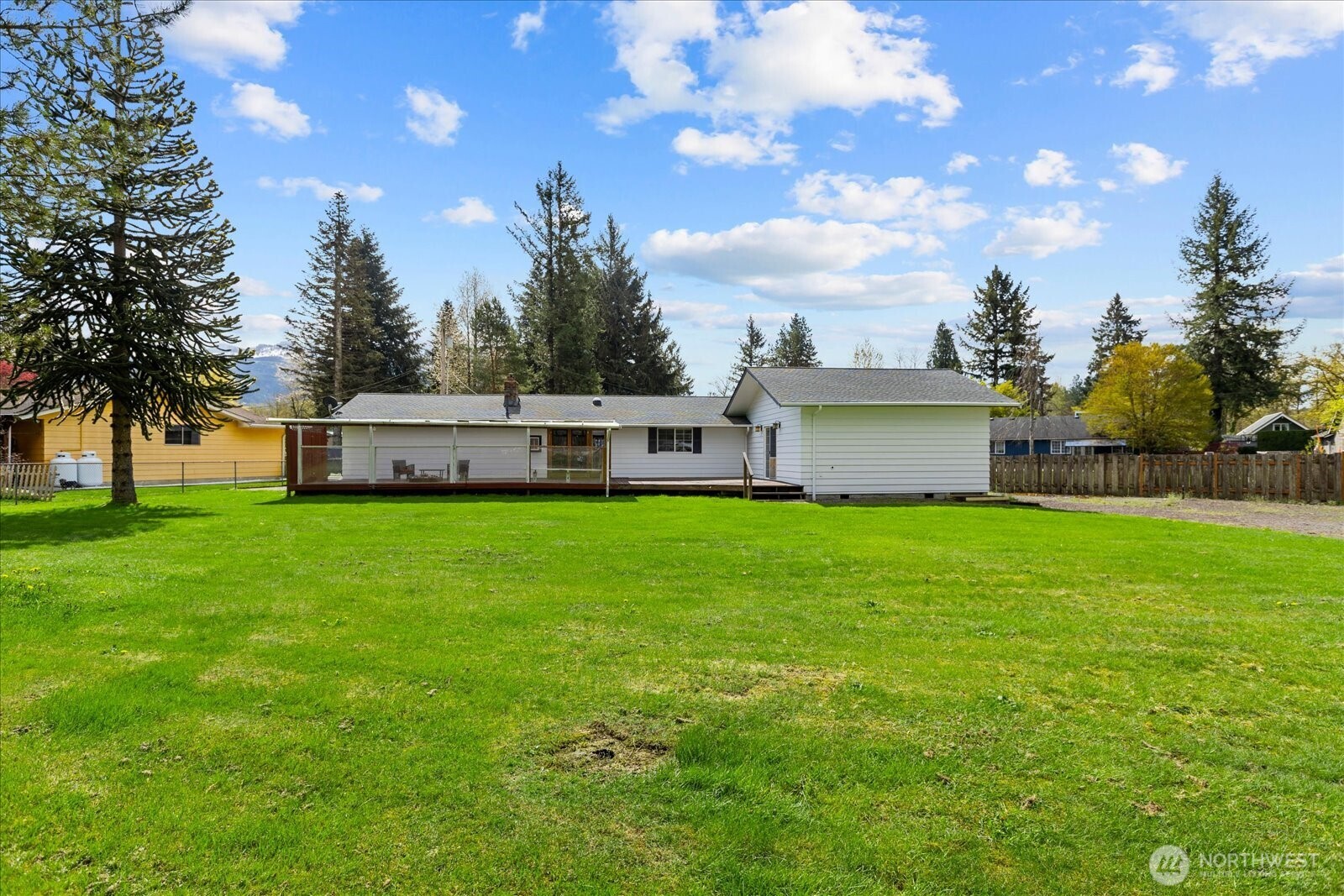 907 Dyer Road Sultan, WA 98294 - Photo 34 of 39