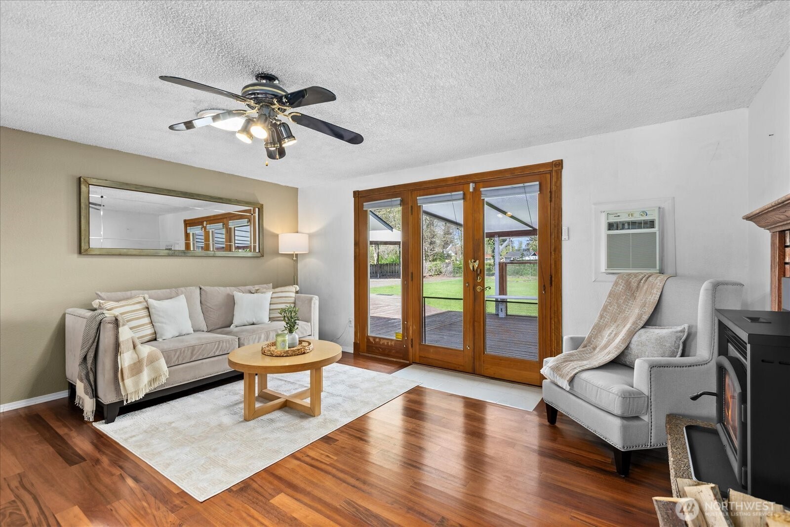 907 Dyer Road Sultan, WA 98294 - Photo 4 of 39