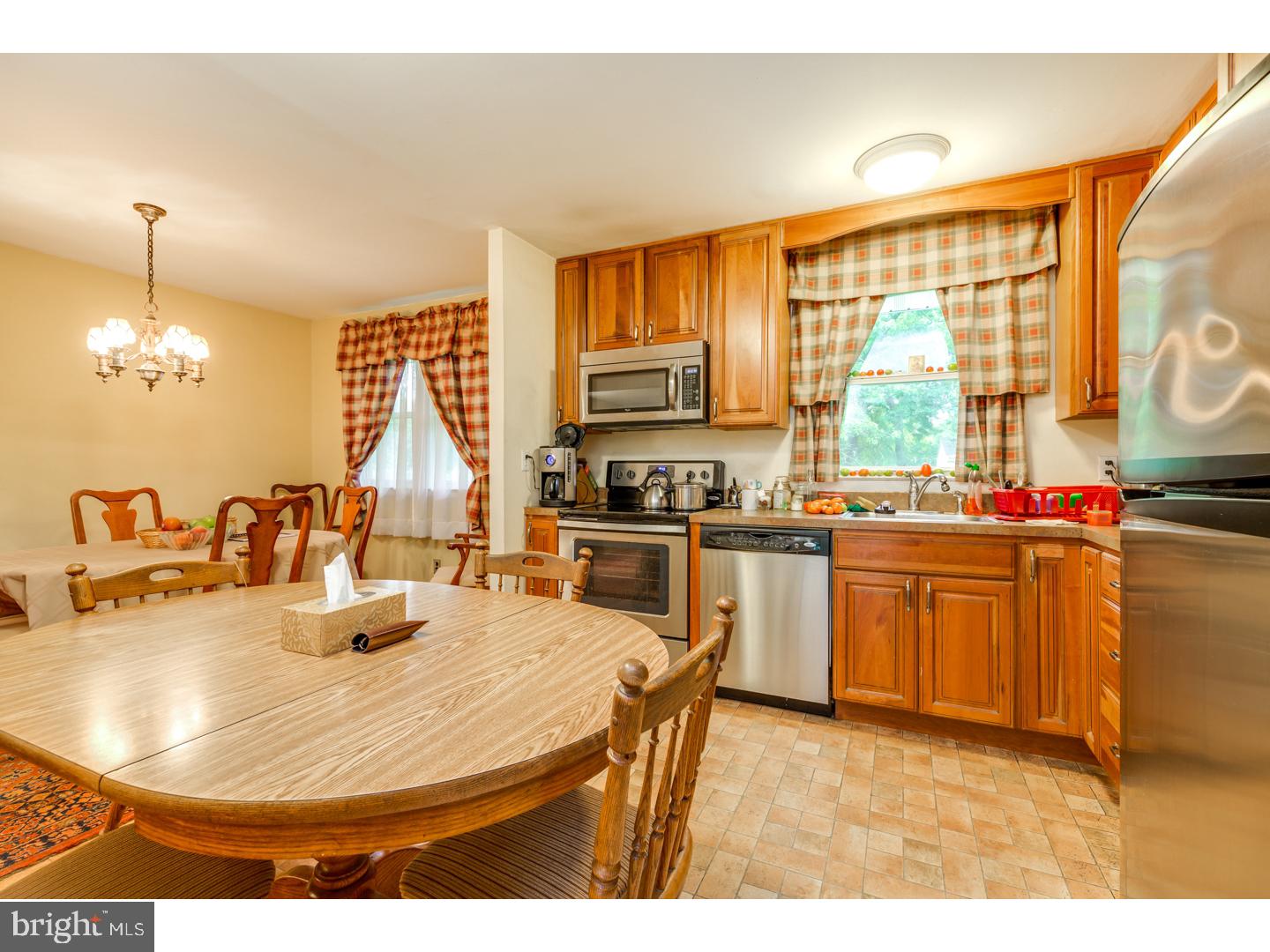 138 Ashbrook Road Cherry Hill, NJ 08034 - Photo 11 of 25