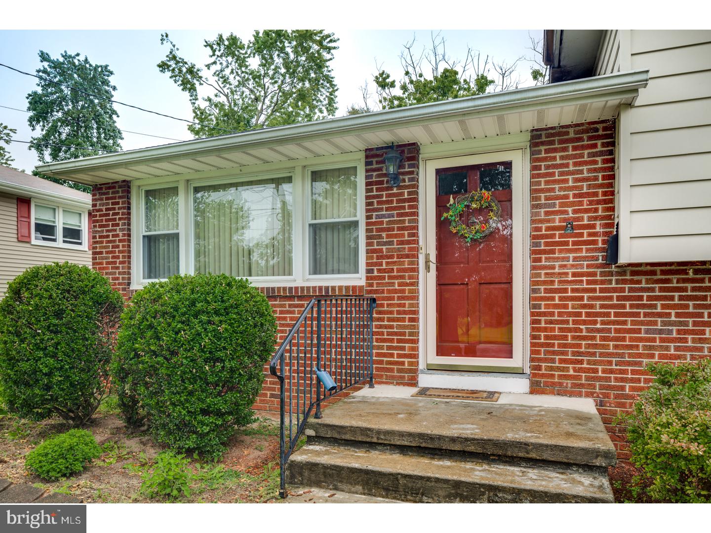 138 Ashbrook Road Cherry Hill, NJ 08034 - Photo 4 of 25