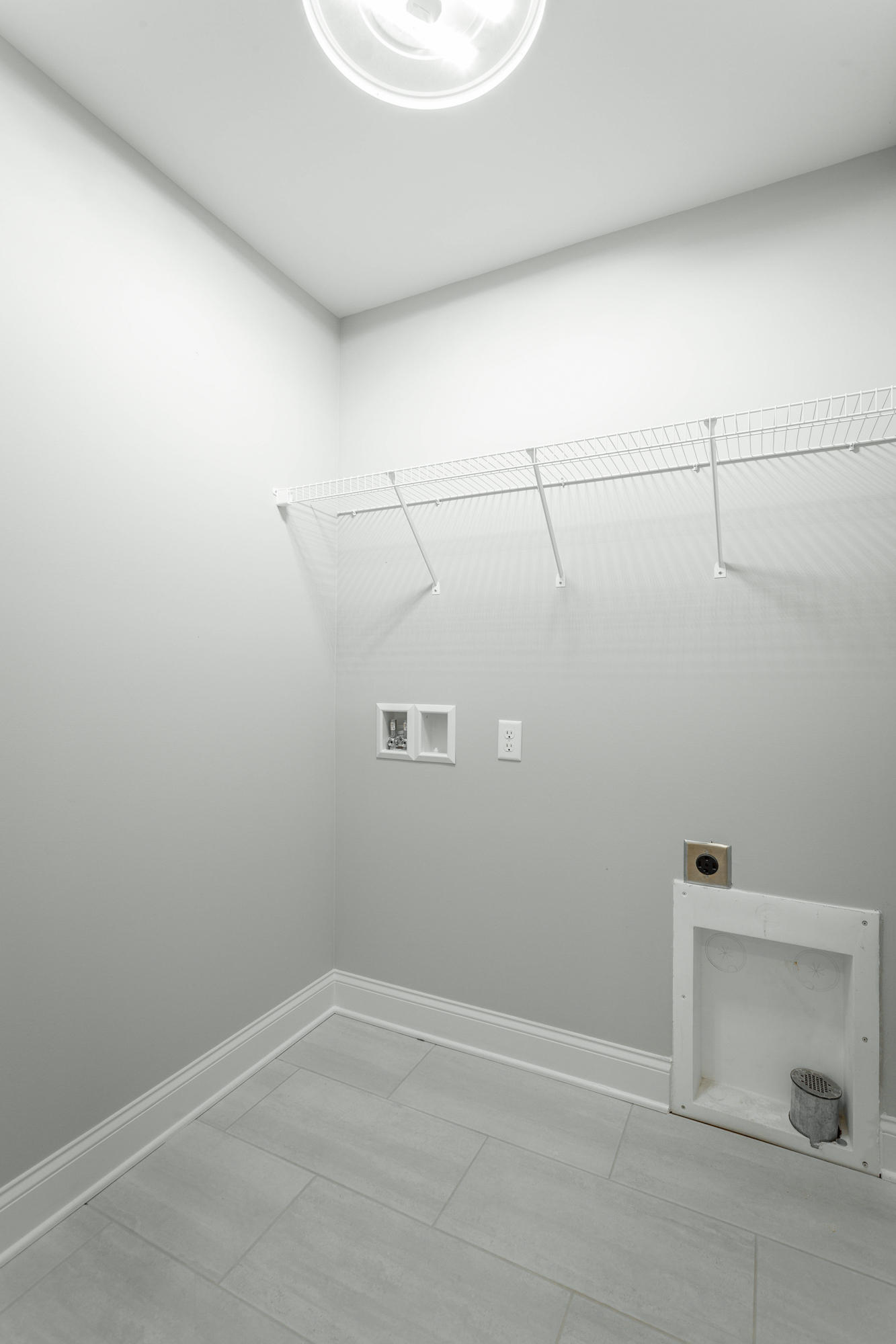 623 Lullwater Road Chattanooga, TN 37405 - Photo 31 of 38 Laundry Room