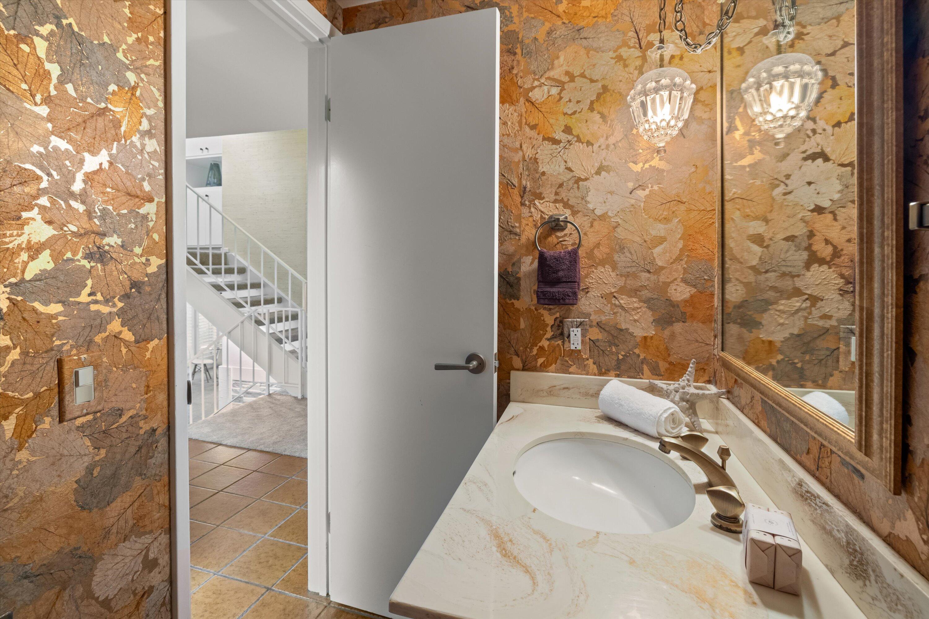 893 Randolph Road Santa Barbara, CA 93111 - Photo 32 of 38 Half bath near entry