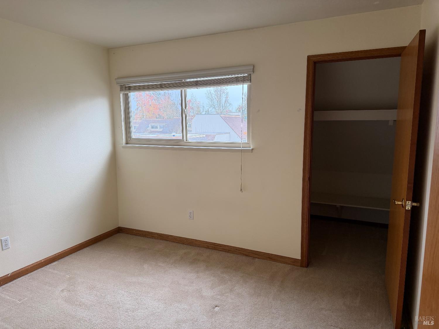 1964 Knolls Drive Santa Rosa, CA 95405 - Photo 22 of 39 an empty room with a window