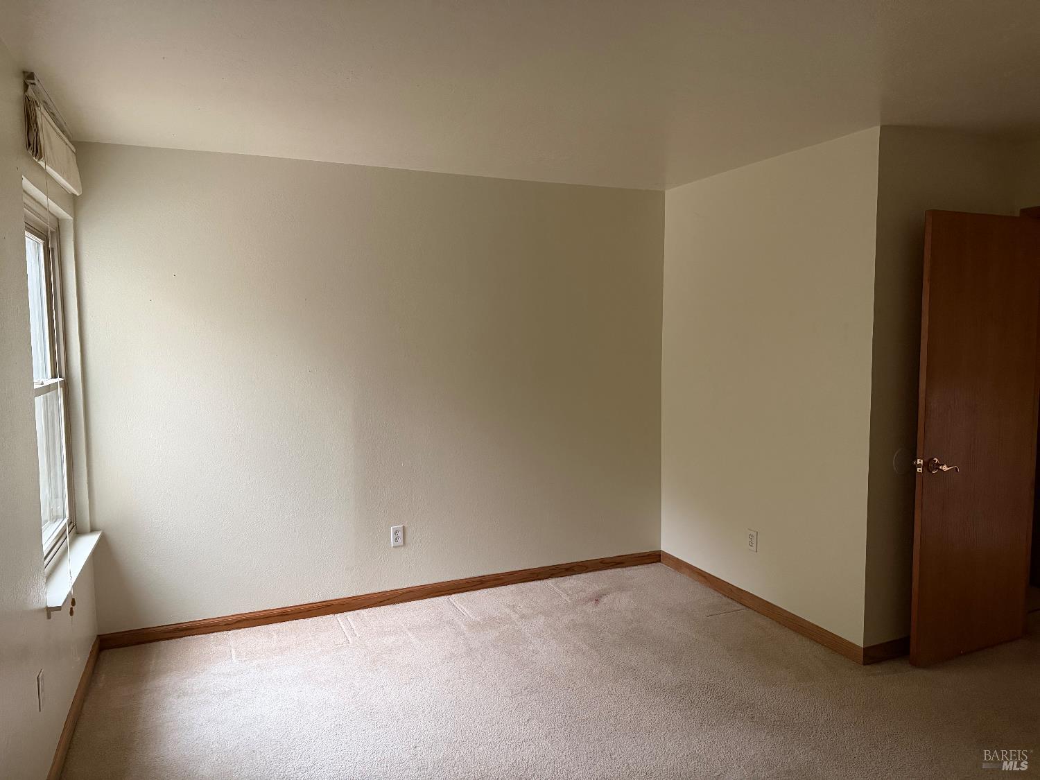 1964 Knolls Drive Santa Rosa, CA 95405 - Photo 26 of 39 a view of an empty room