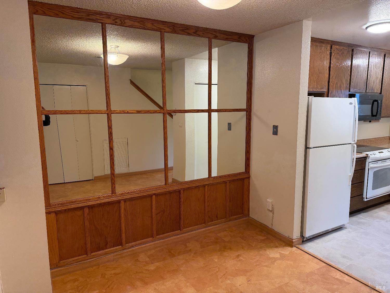 1964 Knolls Drive Santa Rosa, CA 95405 - Photo 10 of 39 a view of kitchen