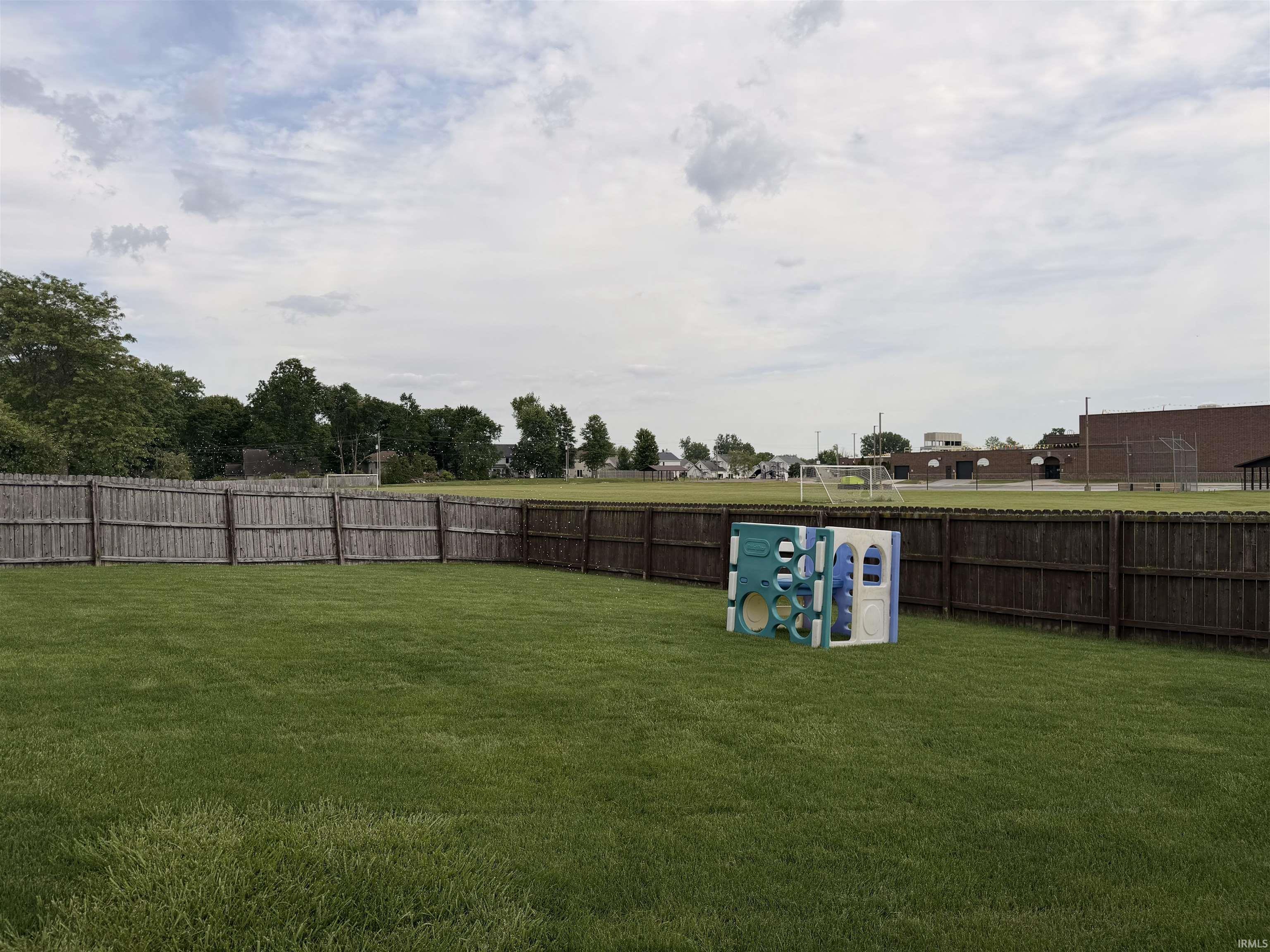 8609 Spring Forest Drive Fort Wayne, IN 46804 - Photo 38 of 40
