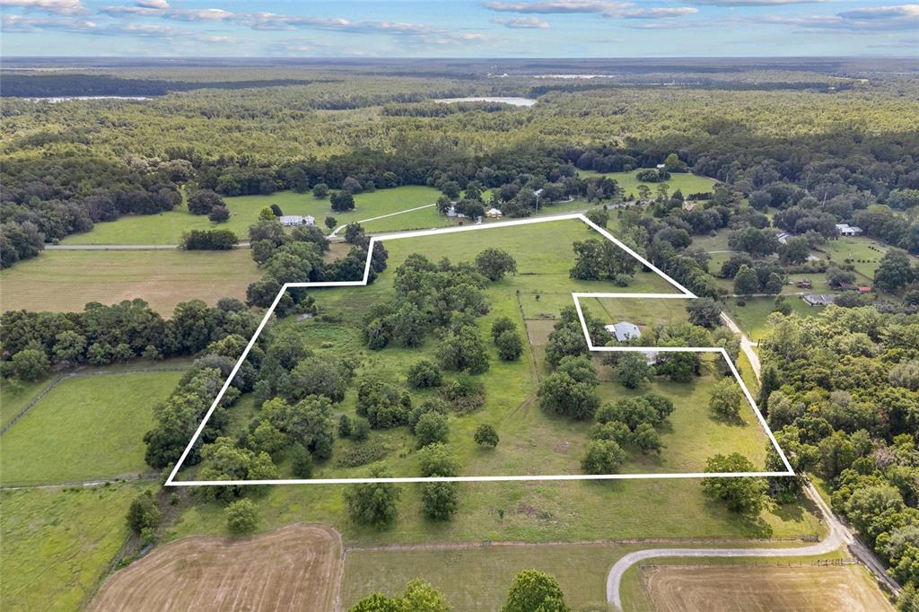 116 Perry Road Hawthorne, FL 32640 - Photo 8 of 12