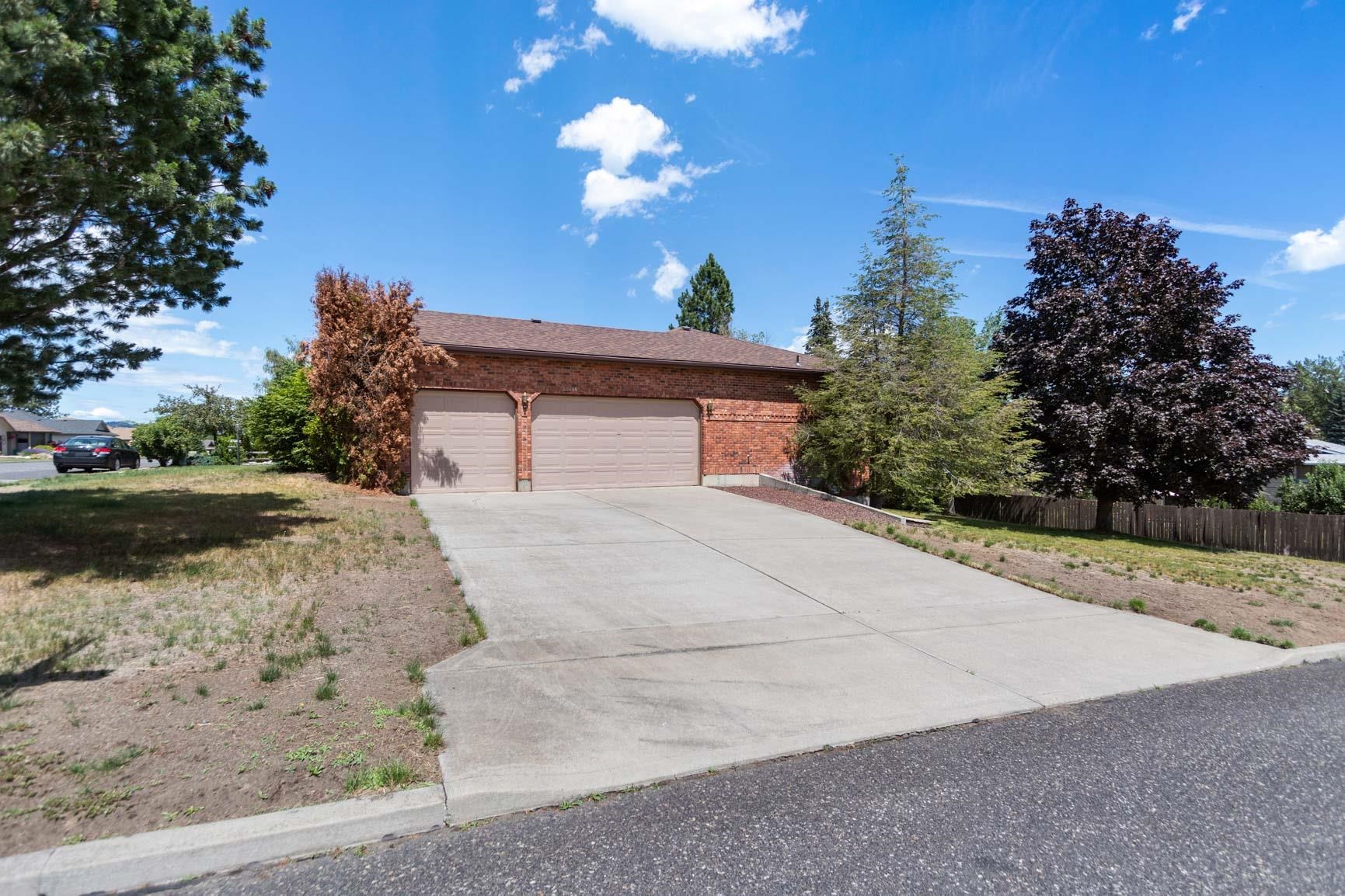 9602 North Ridgecrest Drive Spokane, WA 99208 - Photo 3 of 30 Gallery Image 3