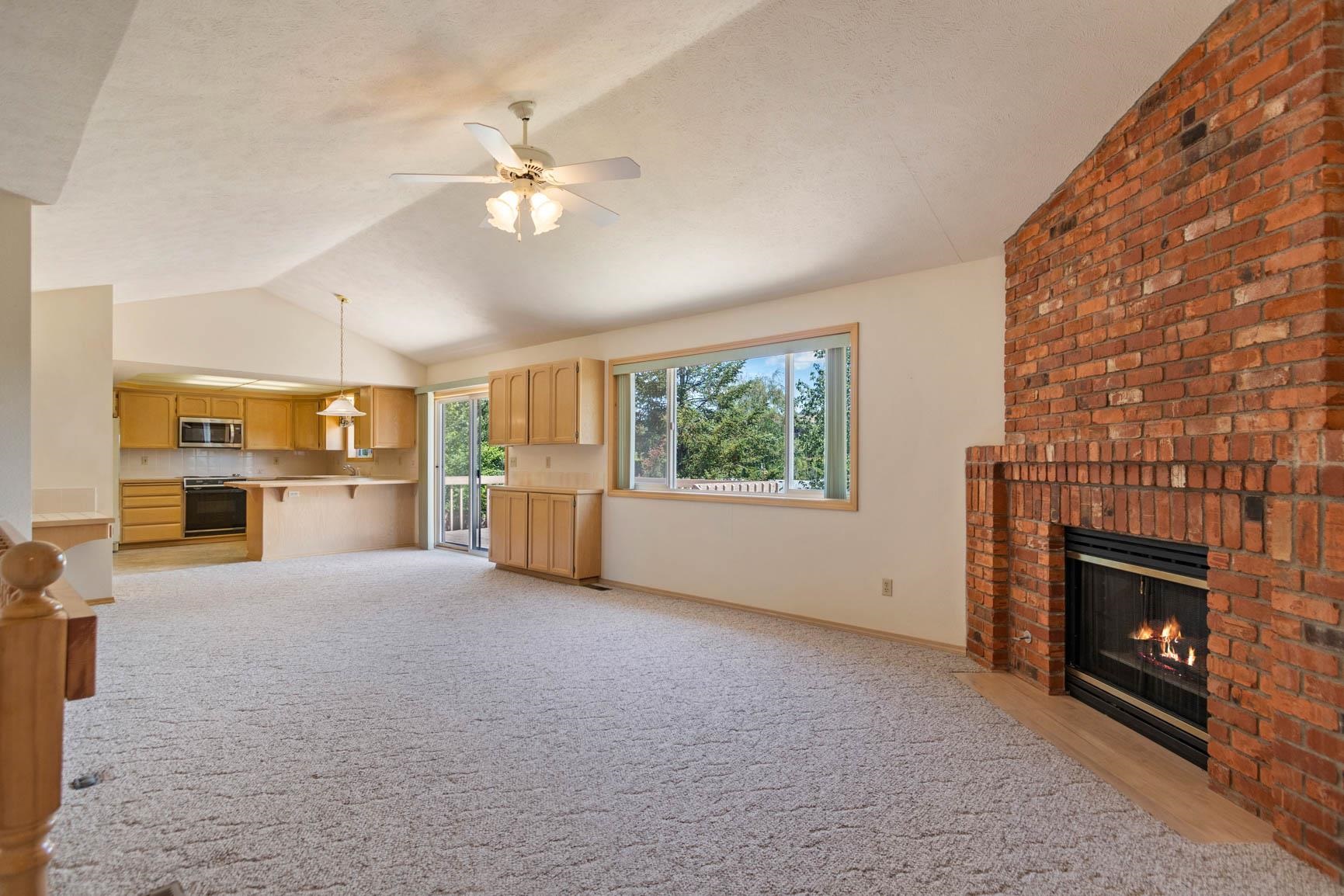 9602 North Ridgecrest Drive Spokane, WA 99208 - Photo 4 of 30 Gallery Image 4