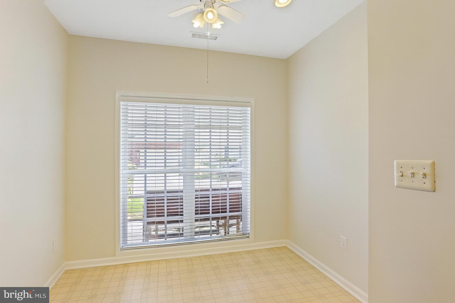 102 Butterfly Drive, Unit 55 Taneytown, MD 21787 - Photo 14 of 43 Kitchen Breakfast Nook