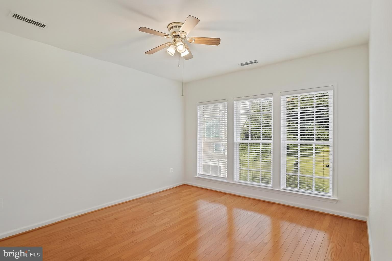 102 Butterfly Drive, Unit 55 Taneytown, MD 21787 - Photo 15 of 43 Primary Bedroom