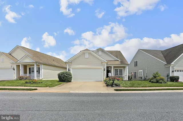 $379,900 | 102 Butterfly Drive, Unit 55, Taneytown, MD 21787